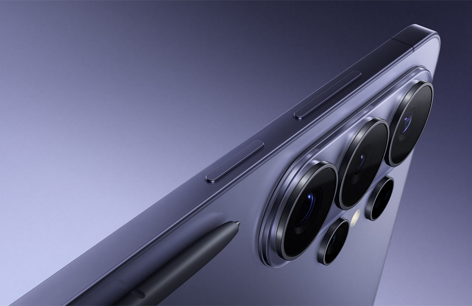 Samsung | Pre-Order The Galaxy S26 Ultra In-Store