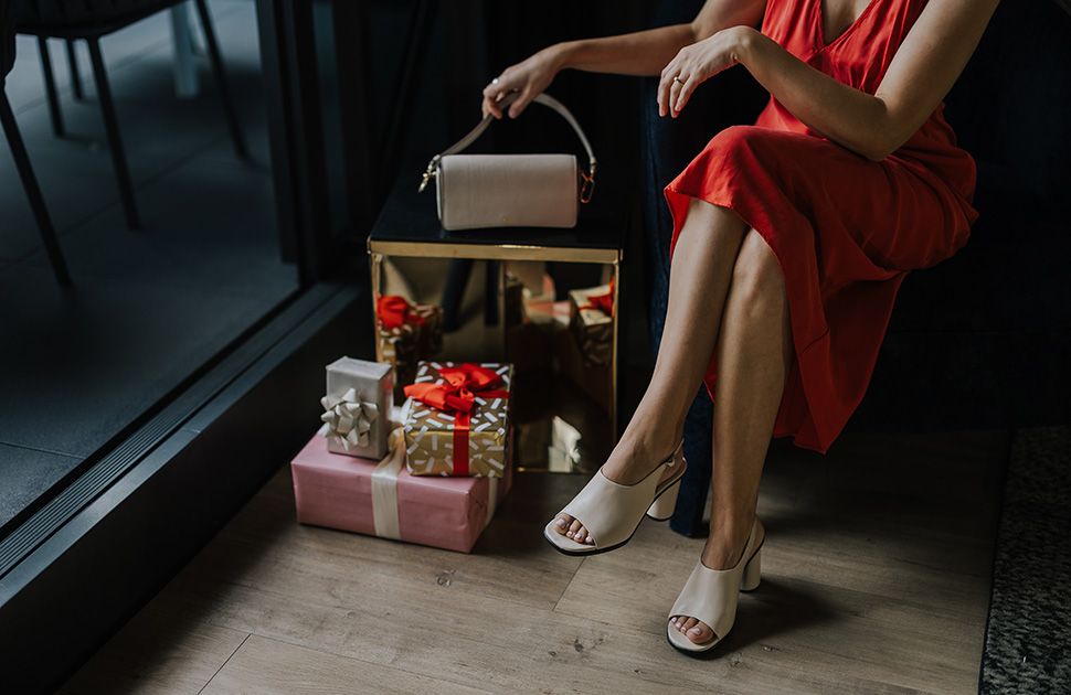 Ecco Spend & Save up to $100 