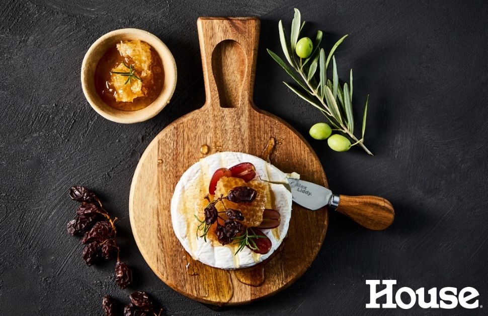 House The Christmas Sale