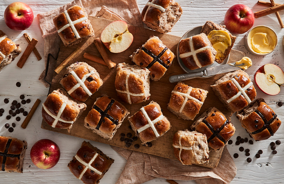 Bakers Delight | Freshly Baked Easter Classics