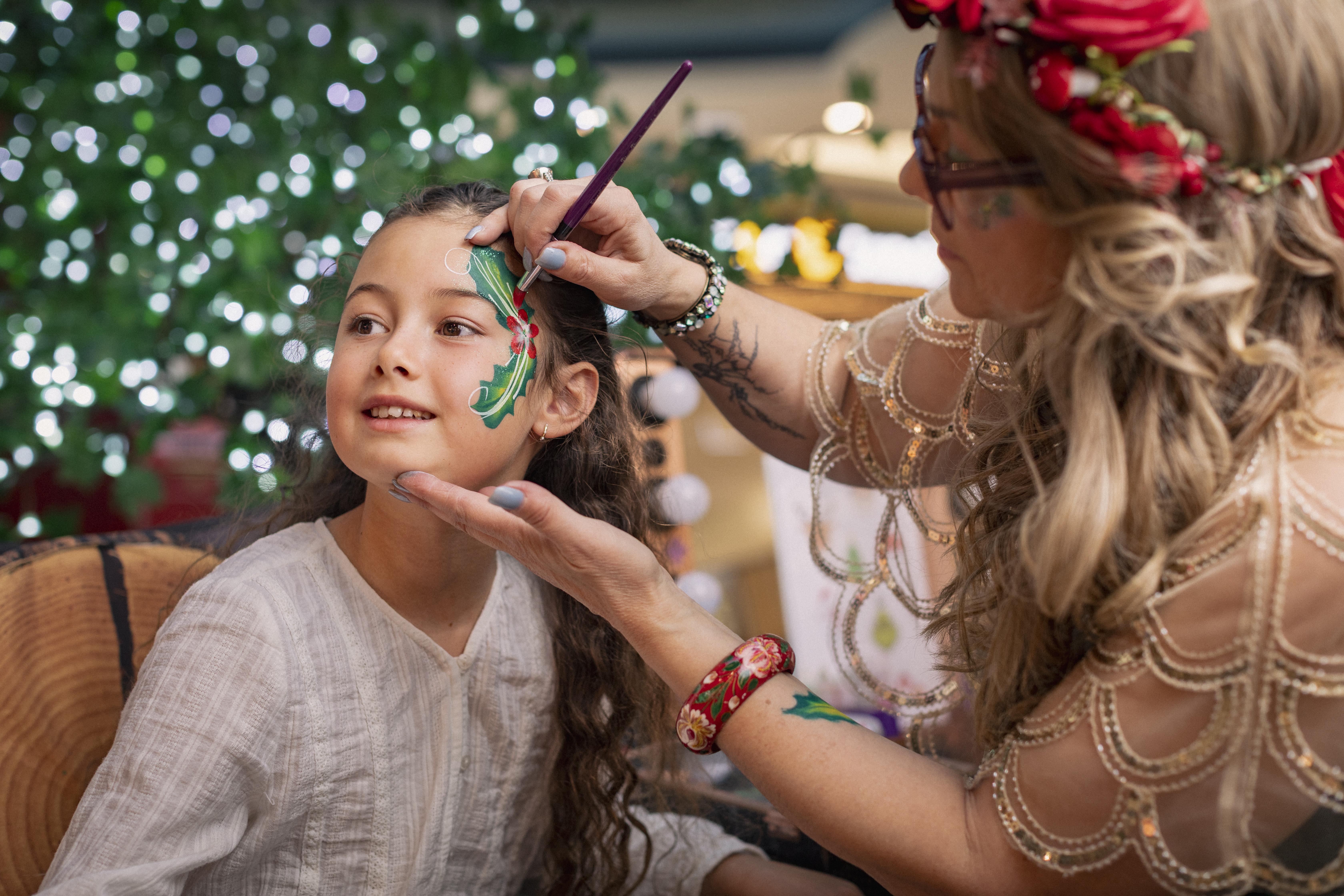 Christmas face painting 