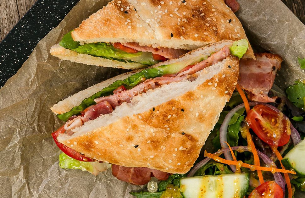 Shingle Inn | B.L.T. Gourmet Sandwich