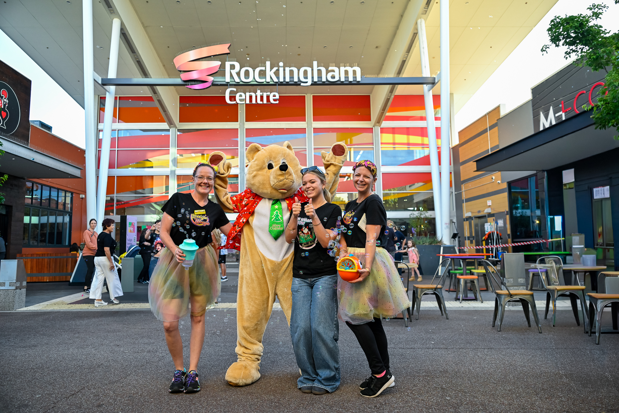 Twilight Summer Markets on Syren Street