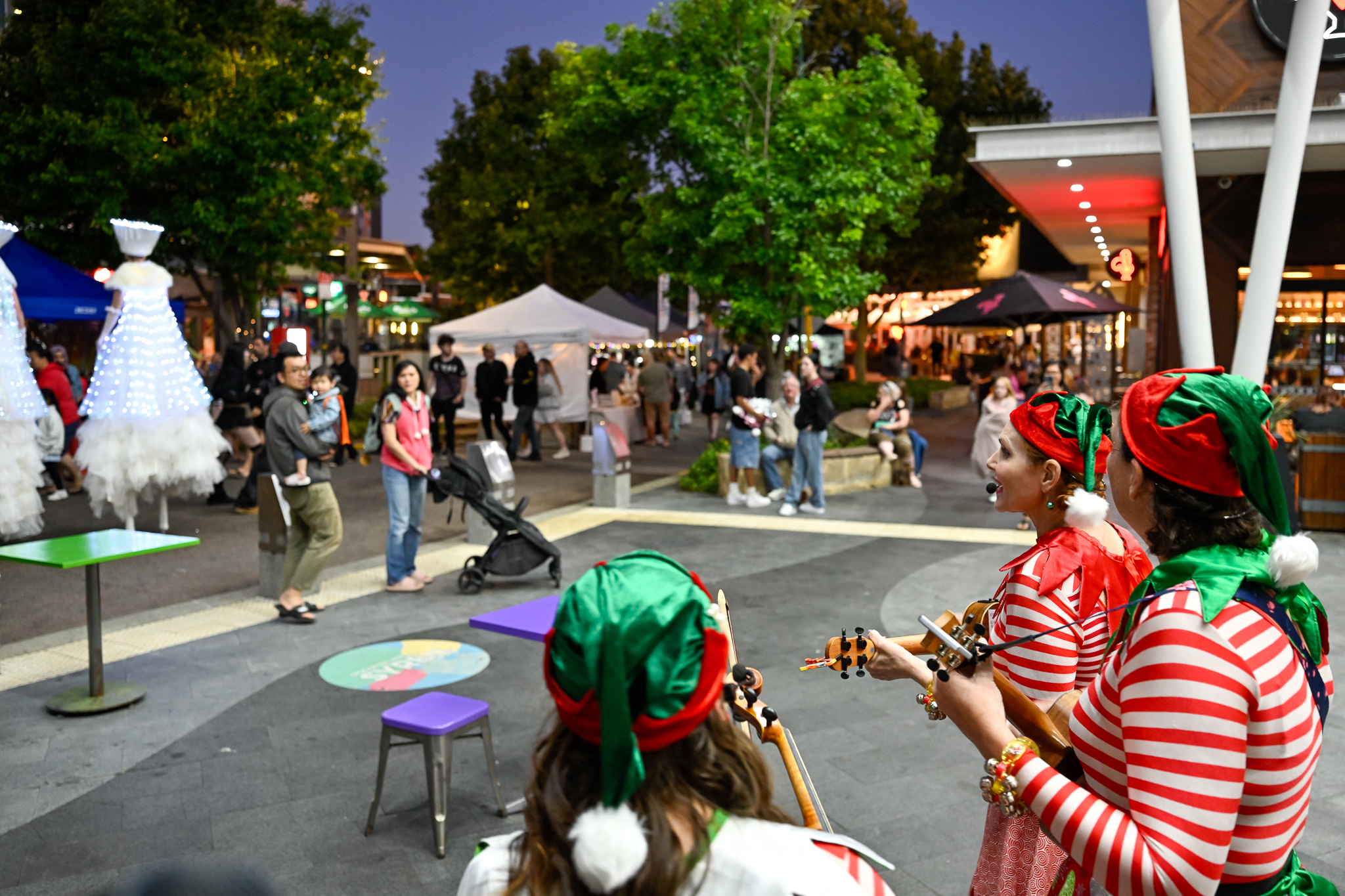 Twilight Summer Markets on Syren Street