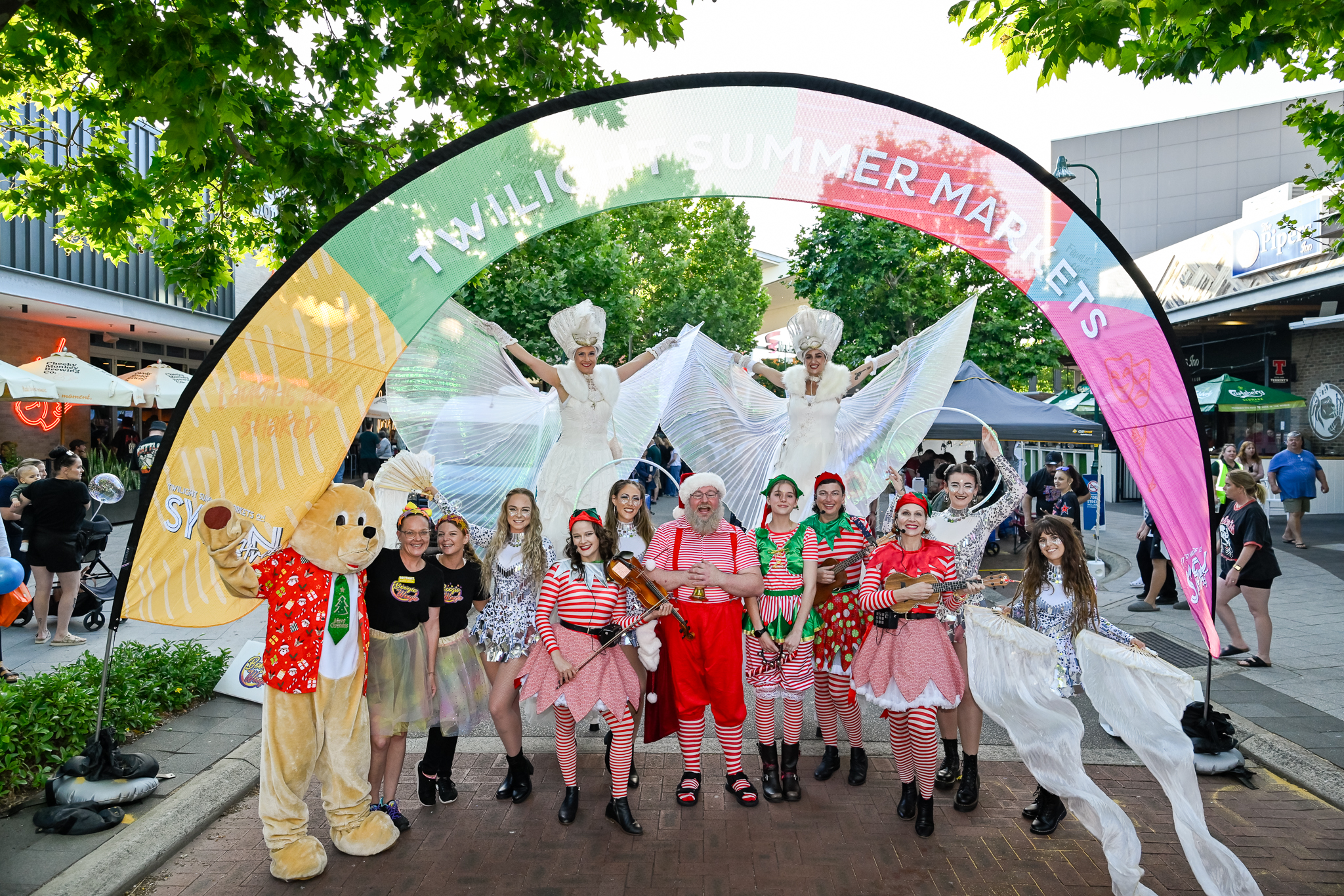 Twilight Summer Markets on Syren Street 2025