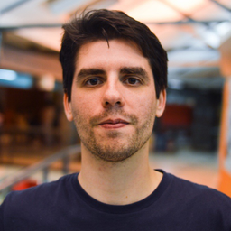 Speaker-Joaquín González