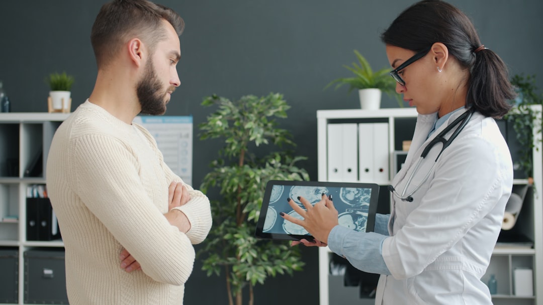 Patient meeting directly with a specialist doctor under a PPO plan