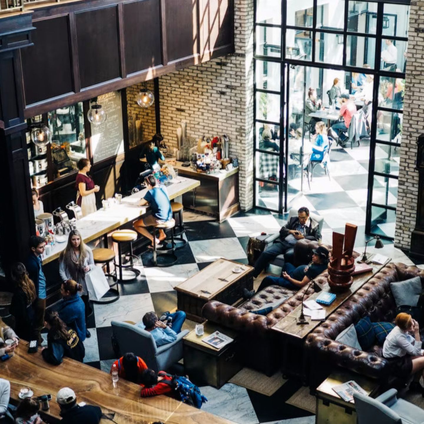 アタラシイものや体験の応援購入サービス「Makuake」と提携。予約システムを特別価格で提供