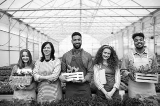 4 Ways to Attract and Recruit New Employees