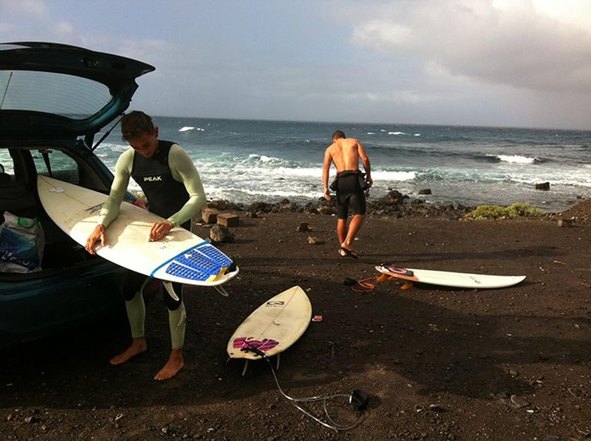 Passion Meets Profession Alex's Surfing Internship Journey