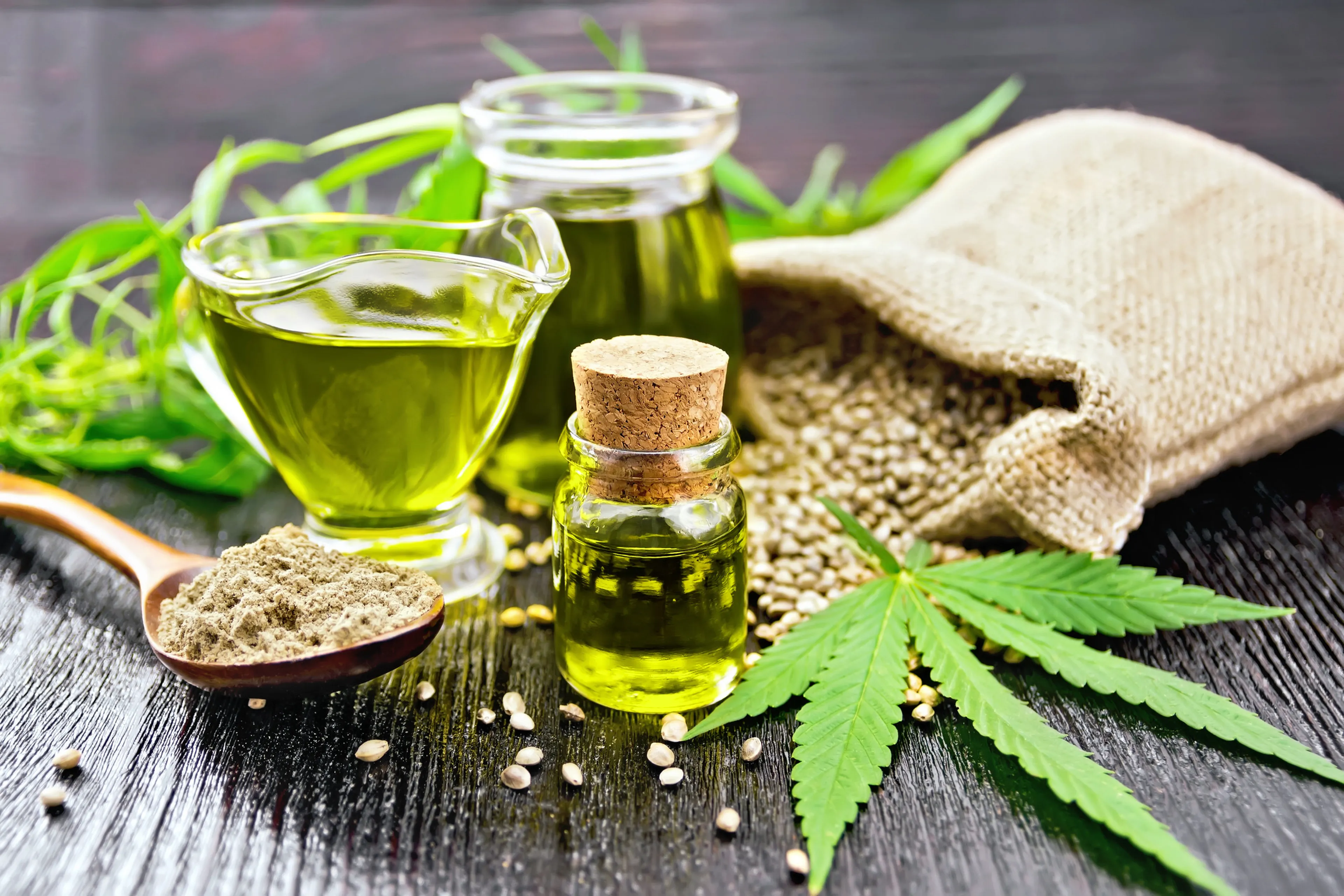 Flyer "THC- und CBD-Analytik in Lebensmitteln"