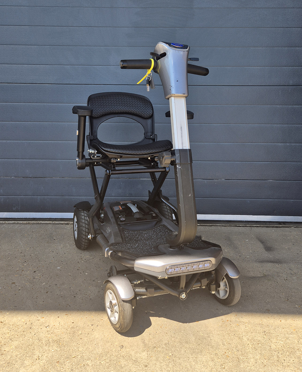 Approved Used Minimo Autofold mobility scooter