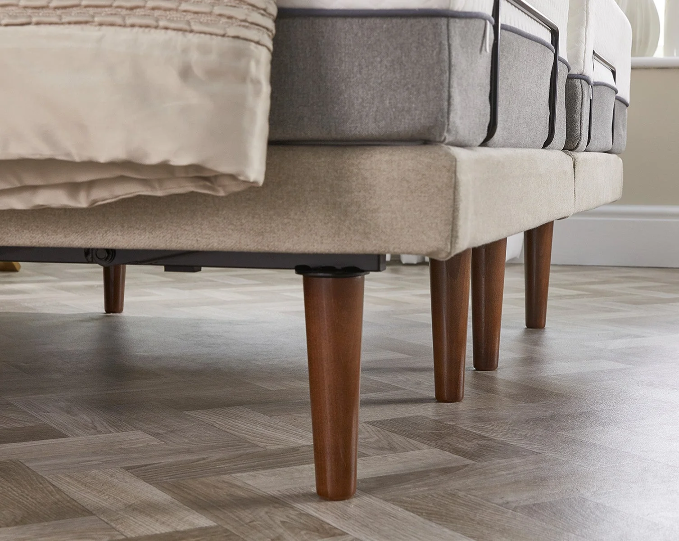 Optional wooden feet available for the Motion Adjustable Bed