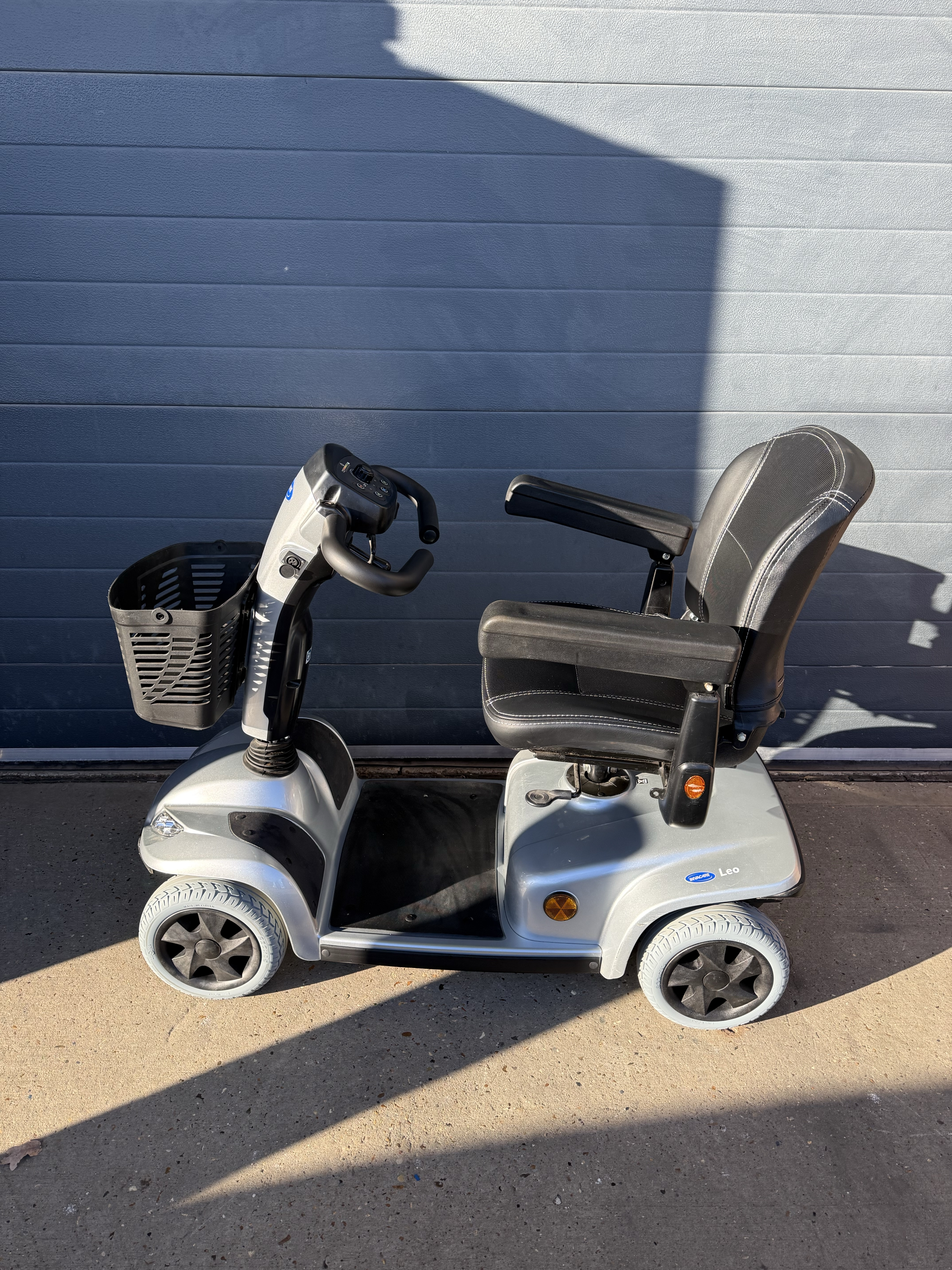 Approved used Invacare Leo Mobility Scooter :: Wheel Freedom