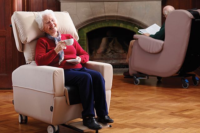 Healthcare chair for the elderly 