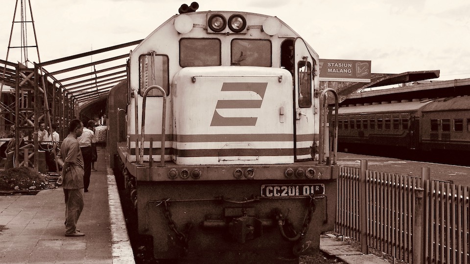 CC20101R di Stasiun Malang