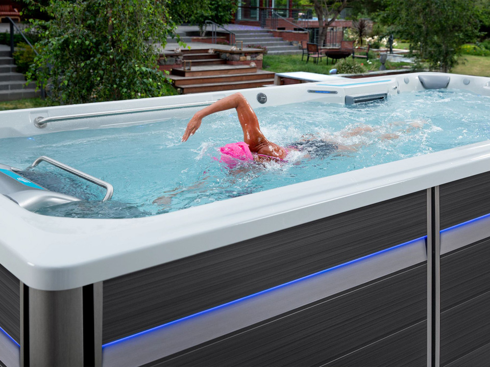 E700 Swim Spa
