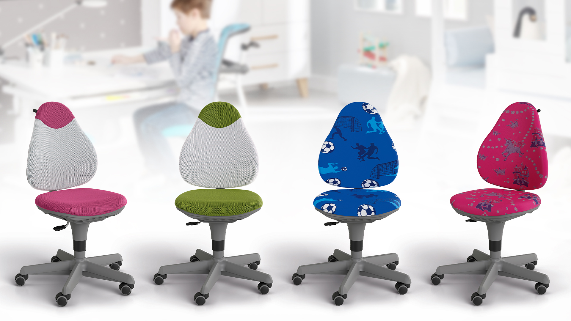Vier Schreibtischstühle der Marke Paidi mit farbenfrohen Sitzen und Lehnen und teilweise auch verspielten Motiven für Jungs und Mädchen.