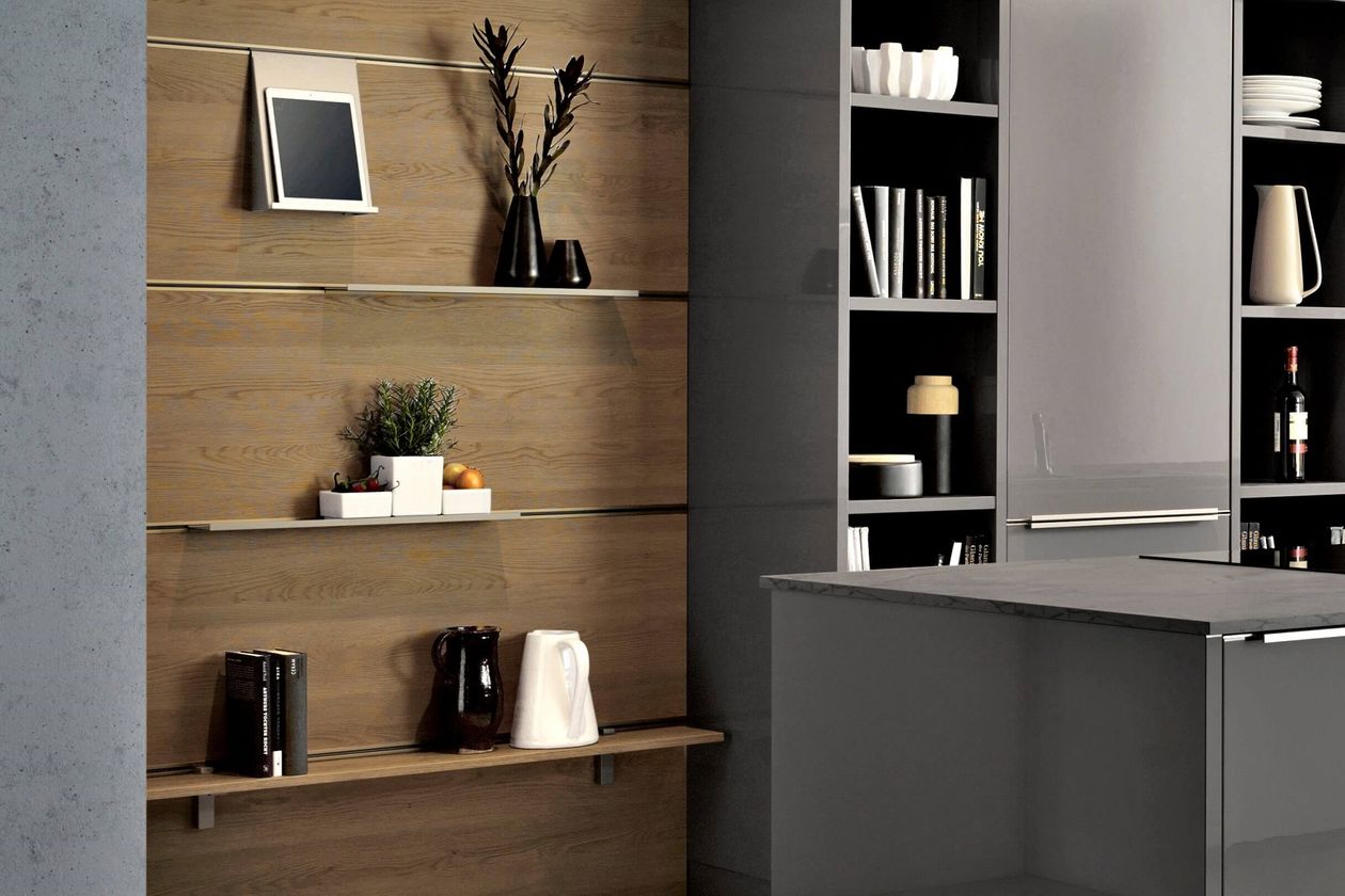 Detailbild: Schüller Uni Gloss - Nischenpaneelsystem