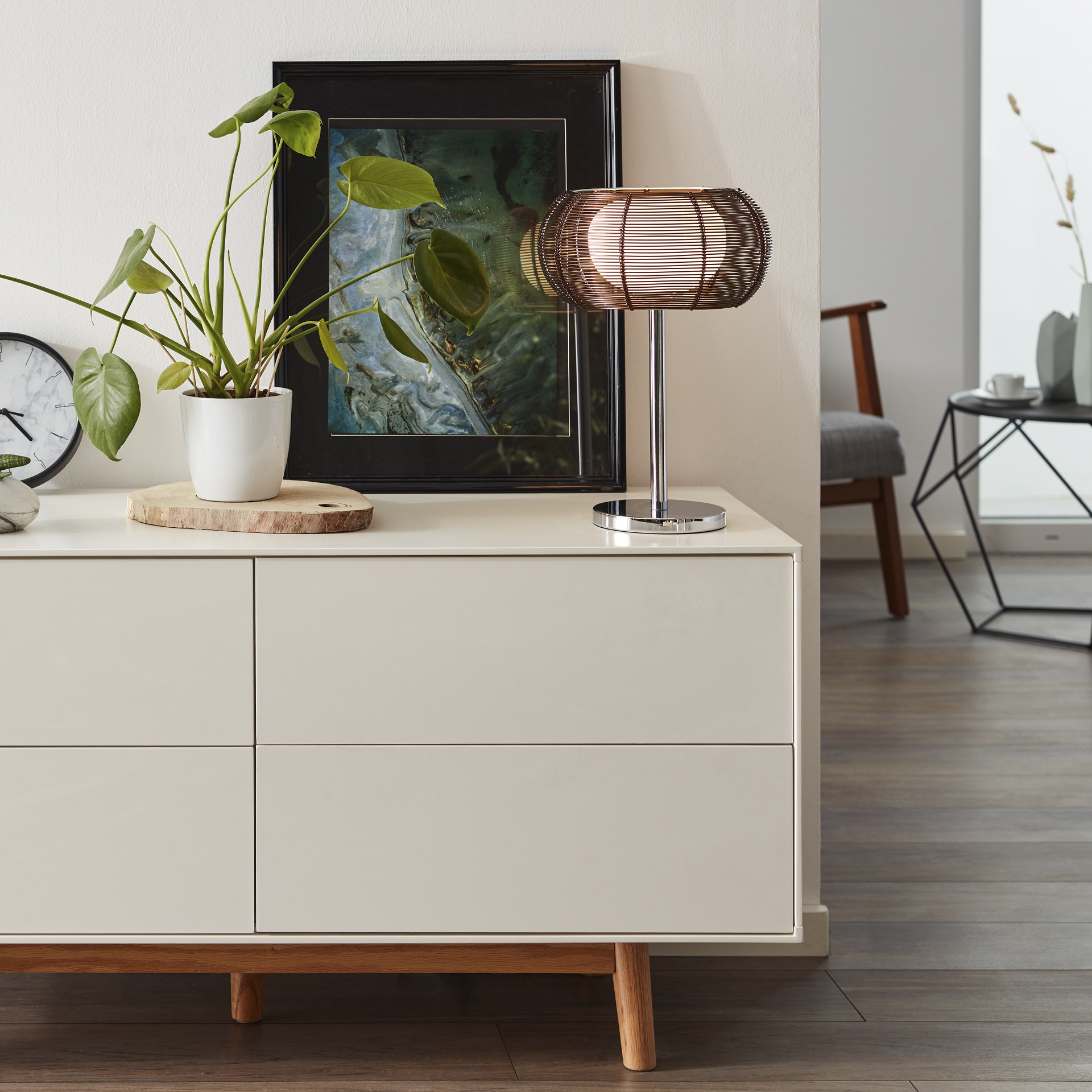 Produktbild: Tischleuchte Relax von Brilliant in Braun aus silbernem Metall