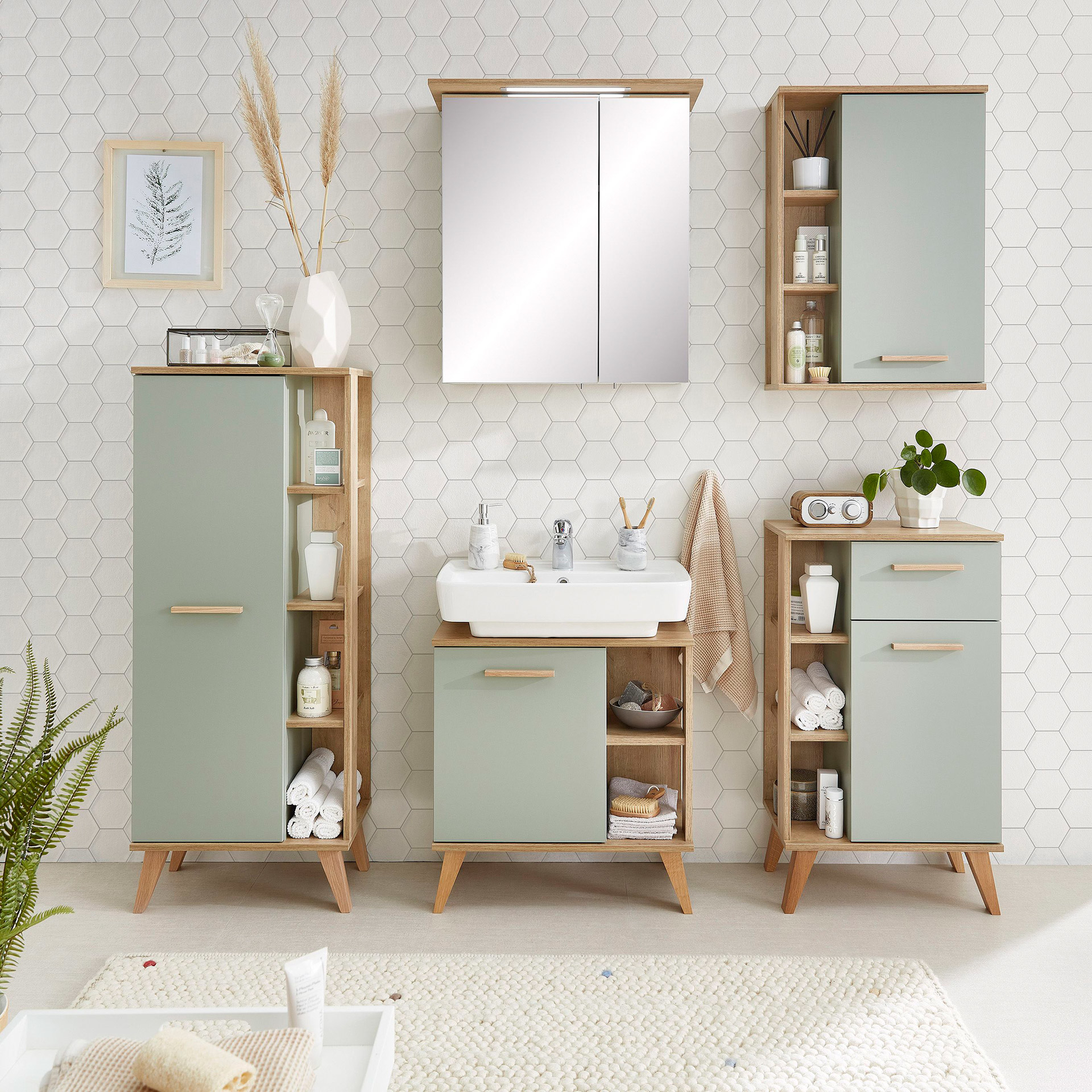 schicke Badezimmer-Serie Quick 963 von Pelipal, bestehend unter anderem aus dem Waschbeckenunterschrank Quick 963