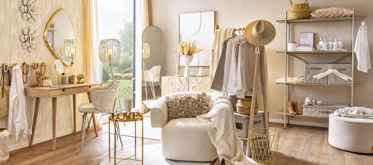 Produktbild: Garderobe Natane der Marke Kave Home in braunem Holz