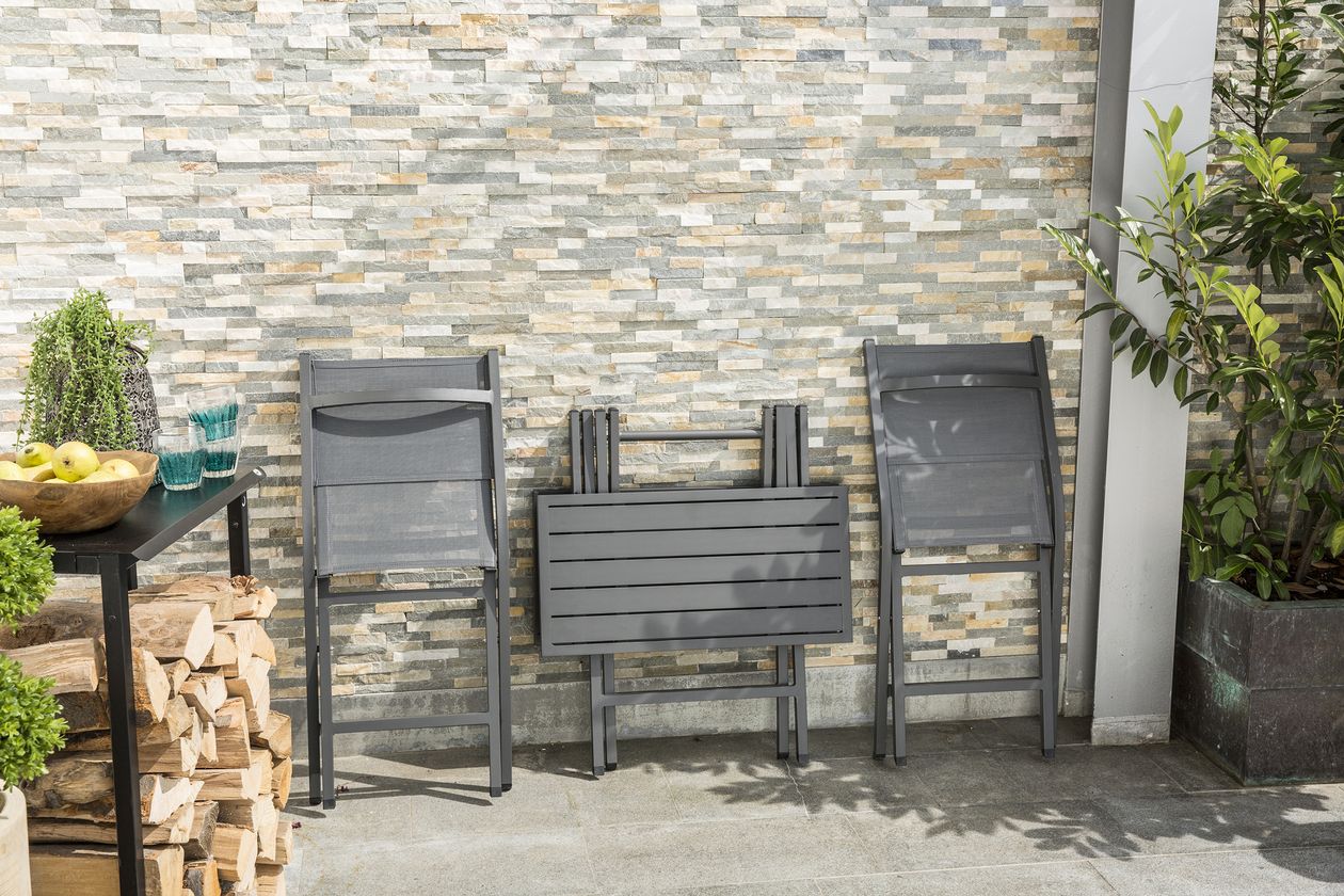 Kleine klappbare Gartentische