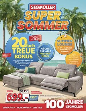 Titel des SEGMÜLLER Super Sommer-Prospekts mit grauem Ecksofa und sommerlichem Strand-Layouts.