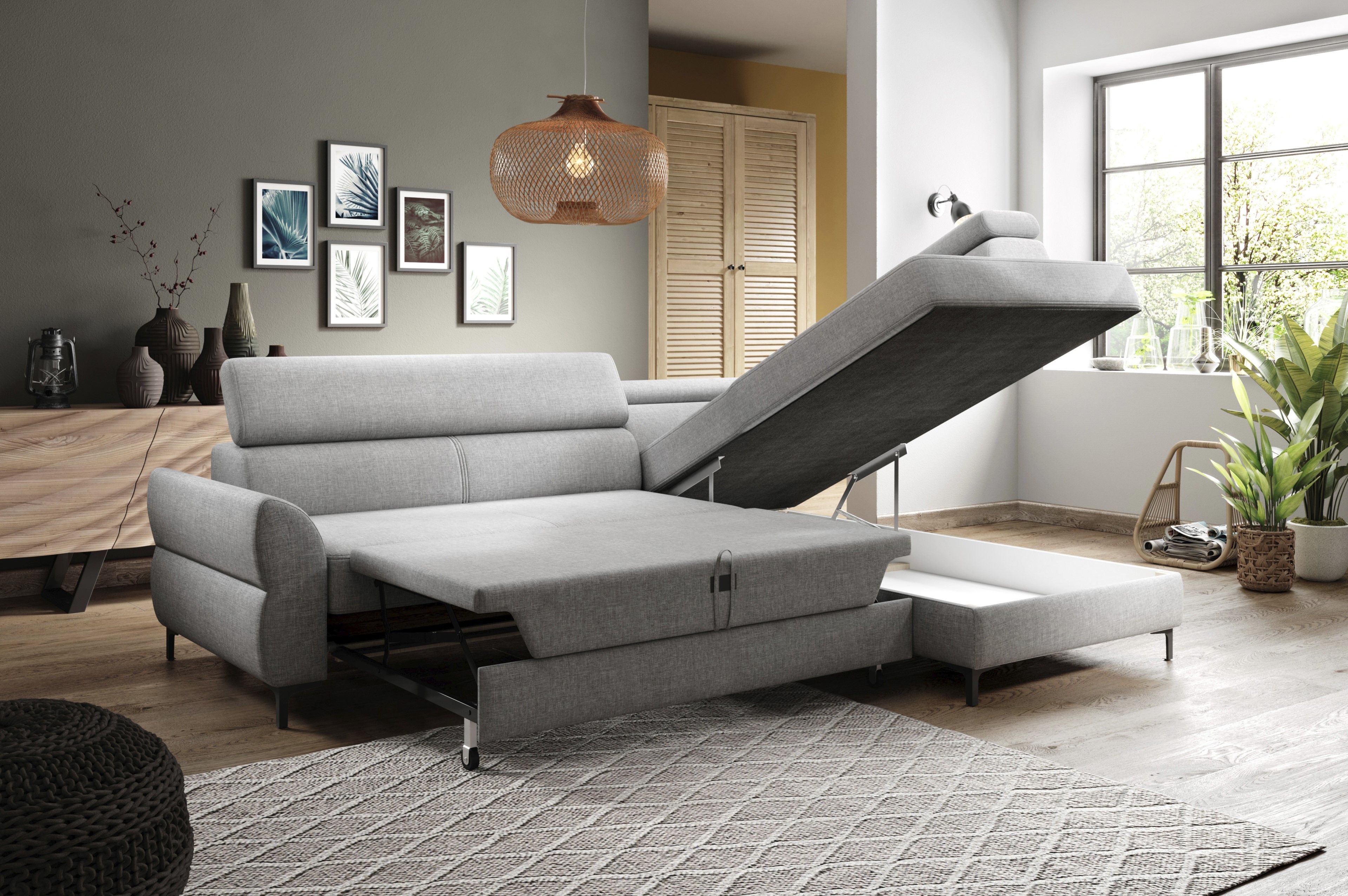 Ecksofa Remo mit silbernen Stoffbezug mit Stauraum durch einen Bettkasten sowie Schlaffunktion für ein kleines Schlaf- und Wohnzimmer