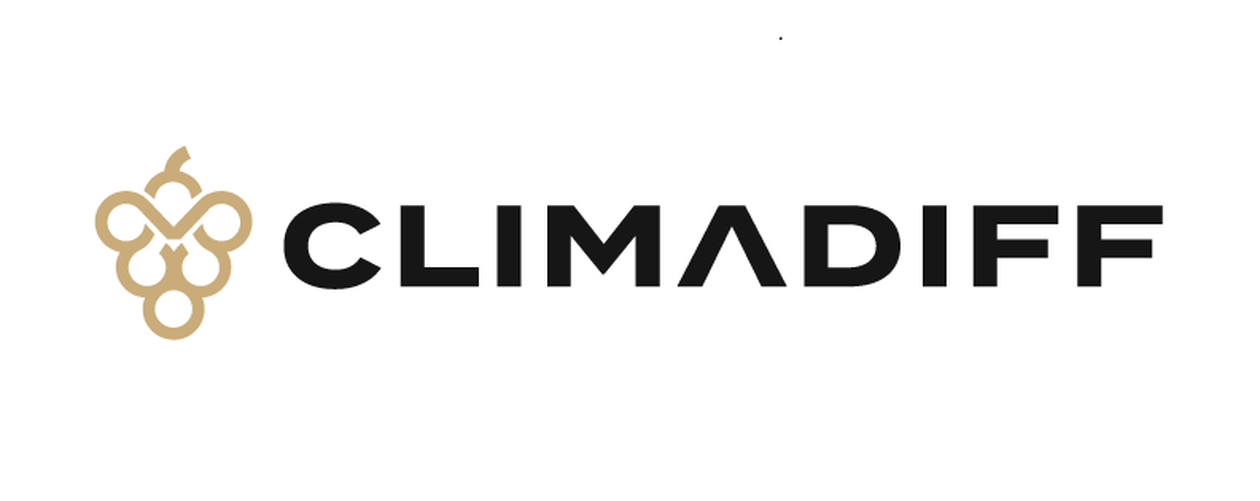 Logo mit dem Wort „CLIMADIFF“ in fetten schwarzen Buchstaben und einer goldenen Weintraube links auf weißem Hintergrund.