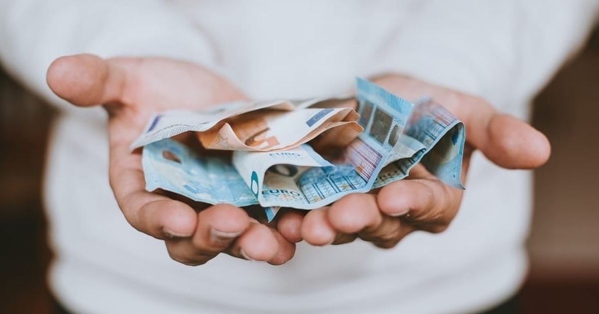 What is the best way to transfer money overseas