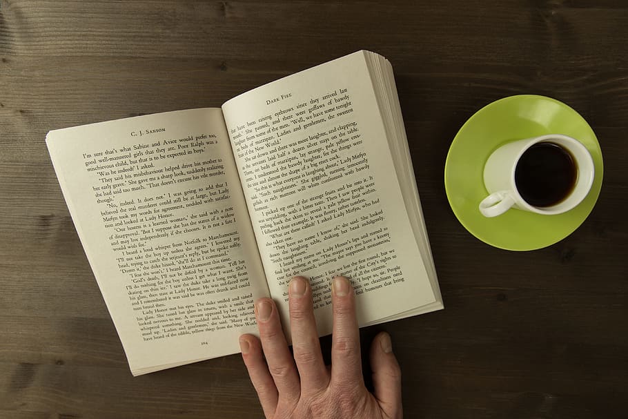 10 must-read books to move your customer support career forward