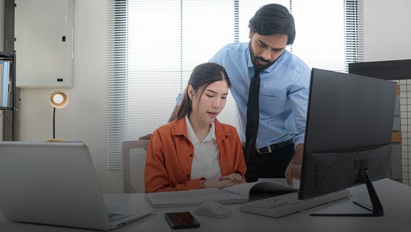 5 Kata Kerja Bahasa Inggris yang Jarang Digunakan tapi Penting Diketahui