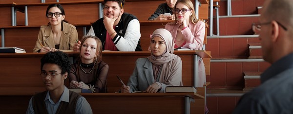 Memahami Kata Unclear dan Vague