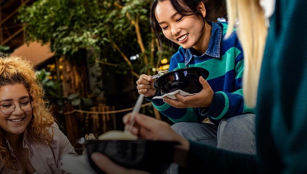 Penggunaan Kata Allow dan Permit dalam Kalimat Bahasa Inggris Sehari-hari