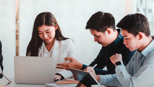 9 Kosa Kata Bahasa Inggris yang Sering Digunakan dalam Dunia Kerja