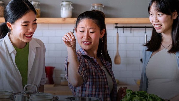 Apa Maksud dari Ungkapan 'Let Him Cook'? Memahami Konteks dan Penggunaannya