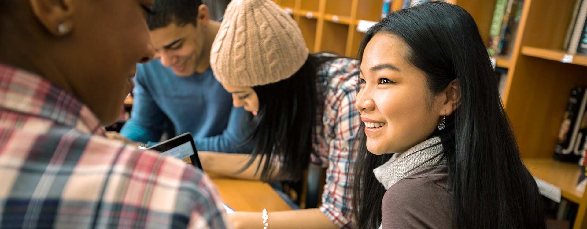 4 Cara Jitu Mendapatkan Nilai Bagus Saat Writing IELTS