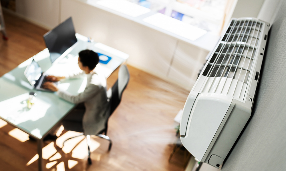 Az előírásoknak megfelelő szellőzőrendszer.