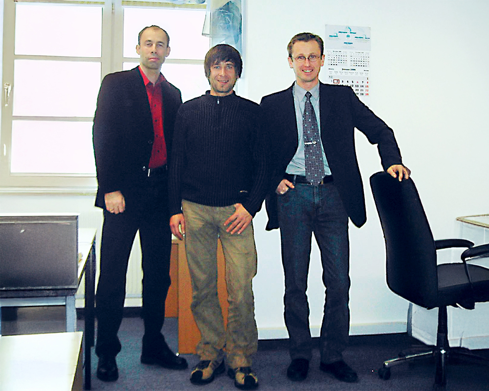 2005