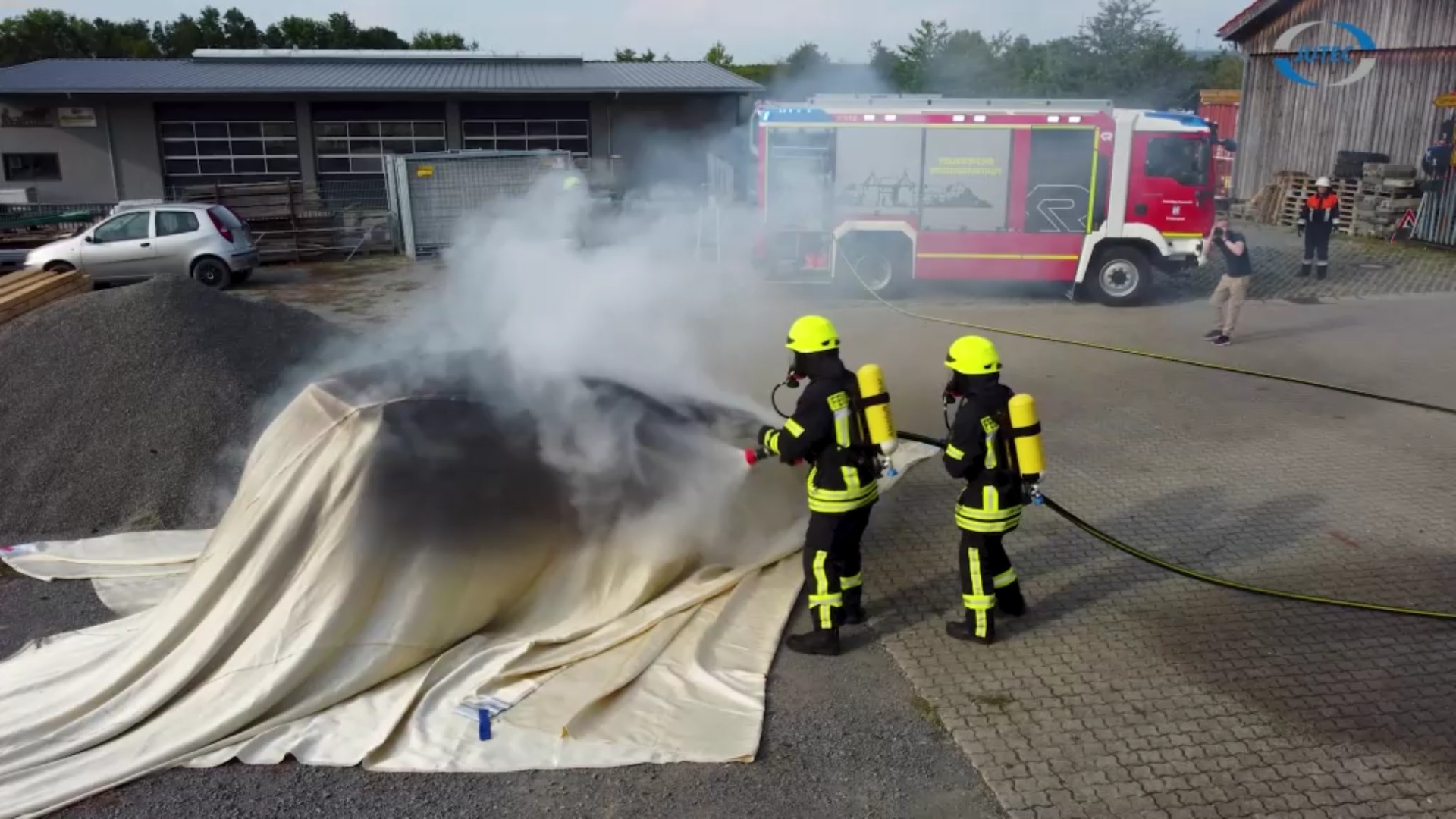 Evant Fire EV Fire Risks in Canada | Containment Strategies for Businesses