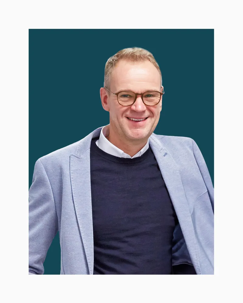 39_Maschinenraum_Template_Podcast_Alles-neu_Landingpage-Visual_Andreas-Reuter
