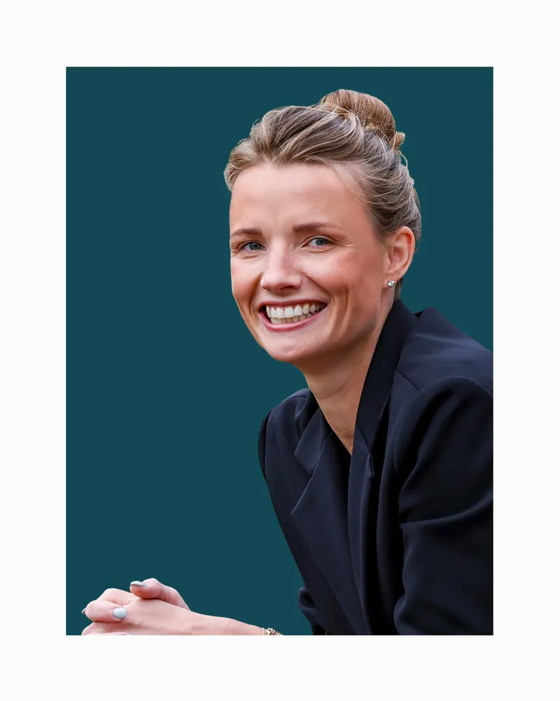 2504_Maschinenraum_Template_Podcast_Alles-neu_Landingpage-Visual_ElenavonMetzler (1)