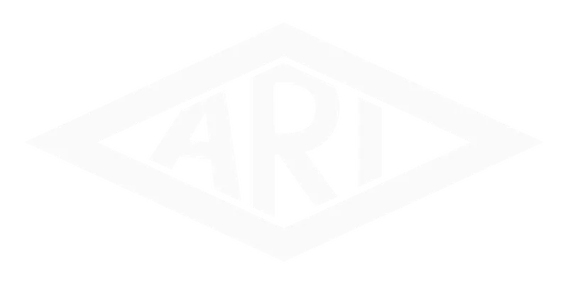 2505_Maschinenraum_Mitglied_ARI_Logo_white