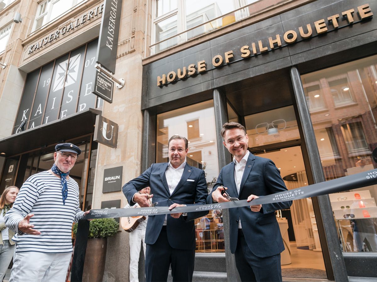 Hamburg Opening