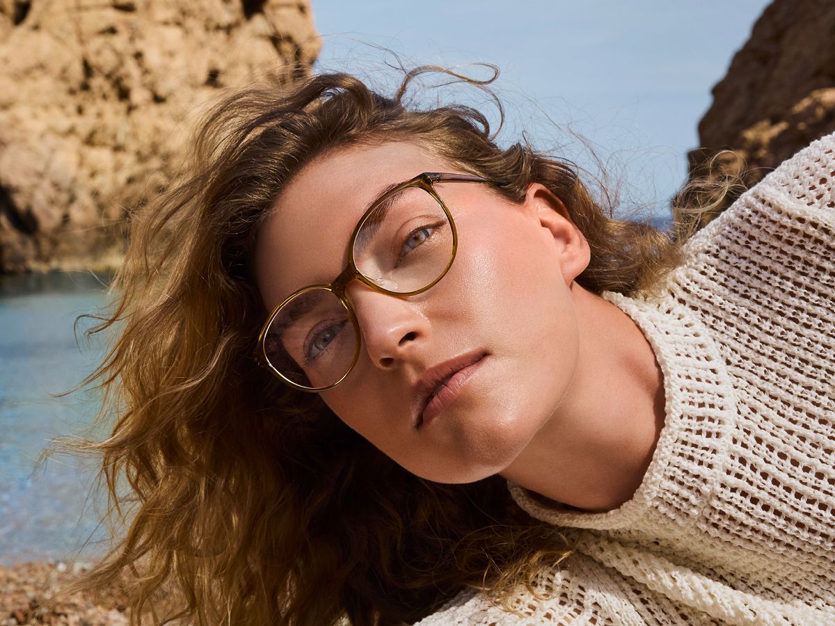 Benchmark in premium eyewear.