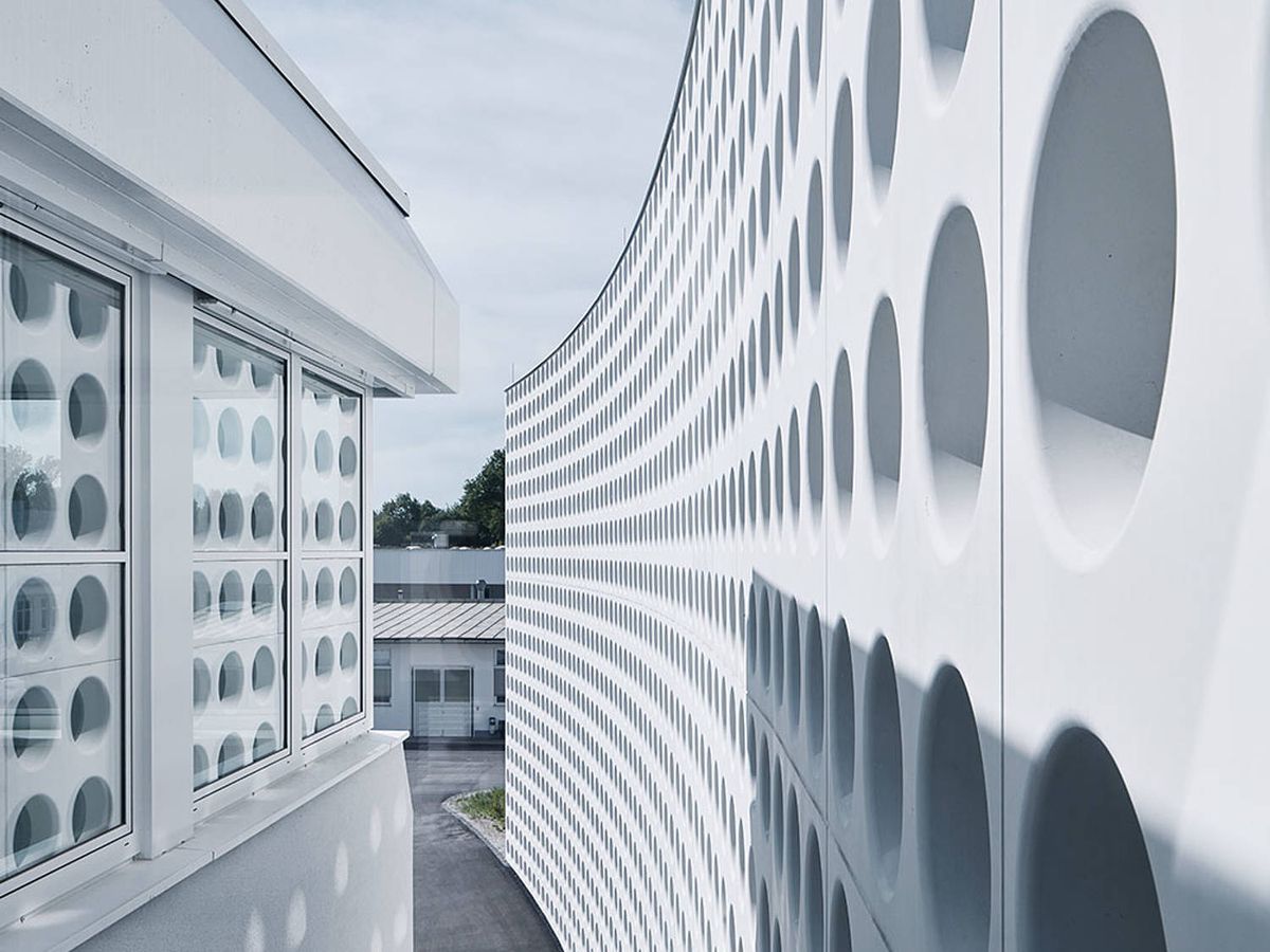 A challenger for 60 Years.