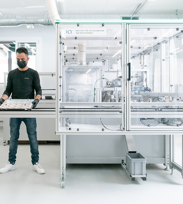 Manufacturing of clear Aligners