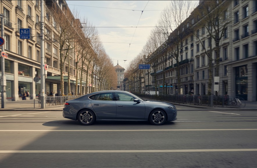 Car Buying in Switzerland 2026: Legal Changes, Market Trends and Purchase Criteria