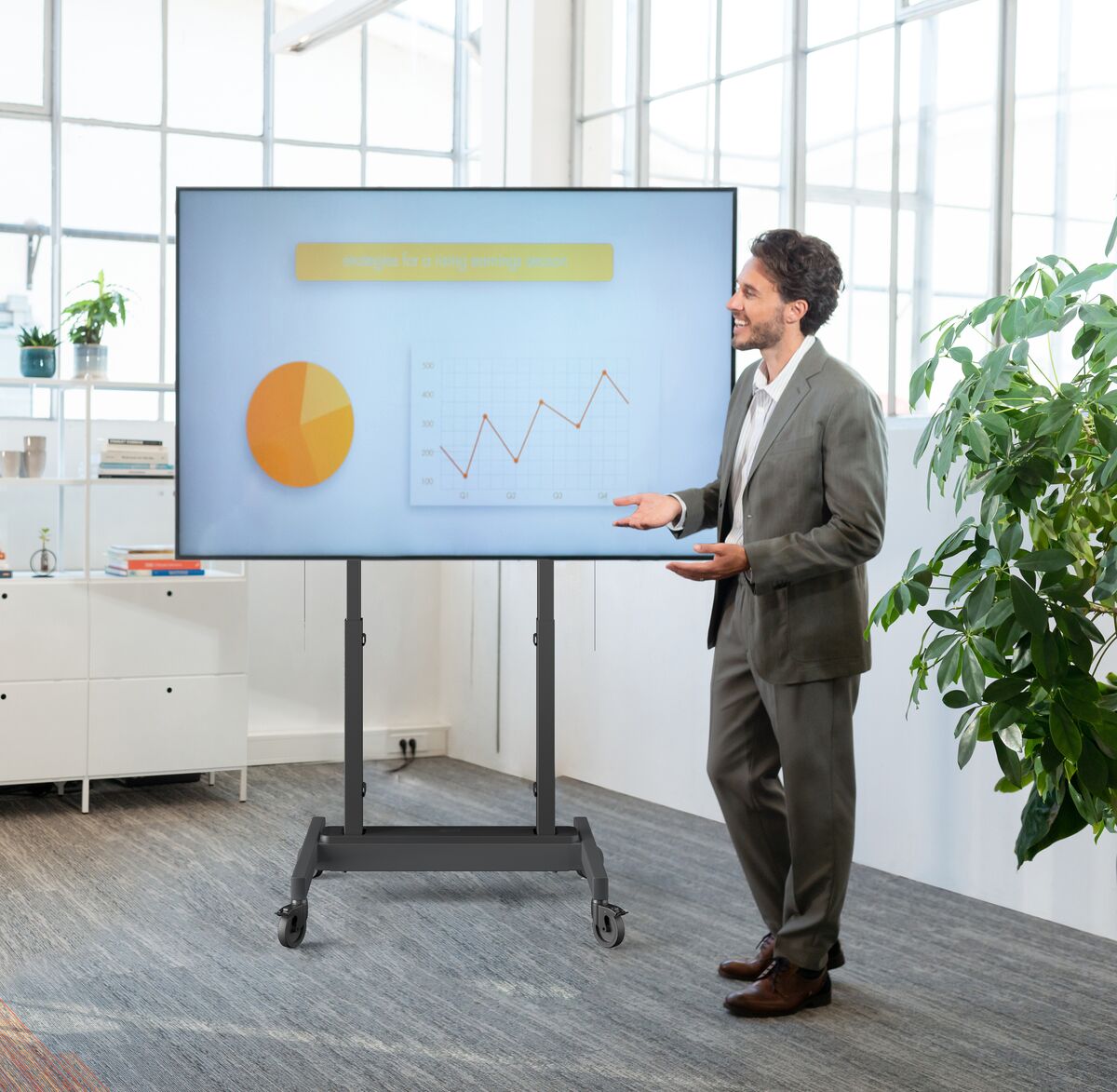 RISE trolley ideal for corporate presentations | Vogel's